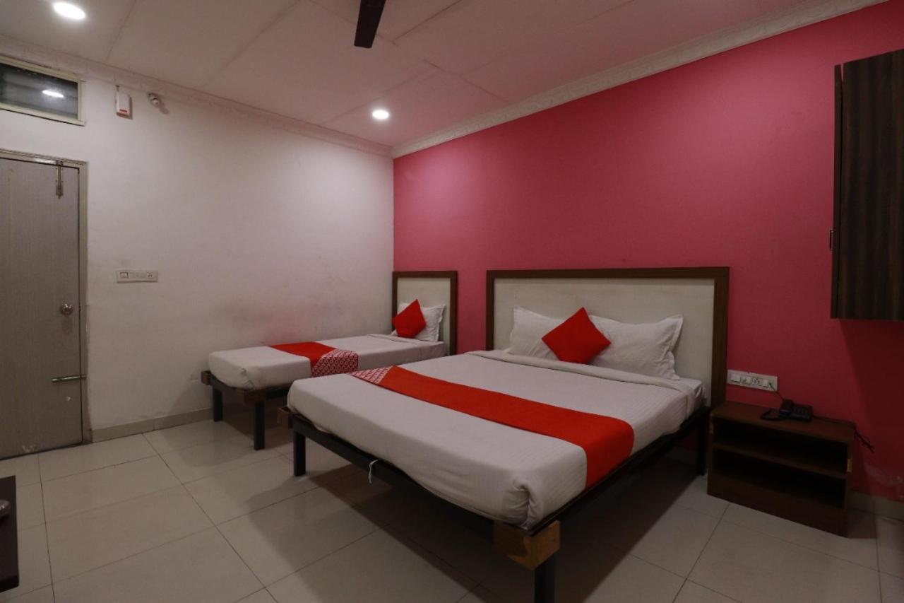 Hotel Abhimani Inn Bangalore Ngoại thất bức ảnh